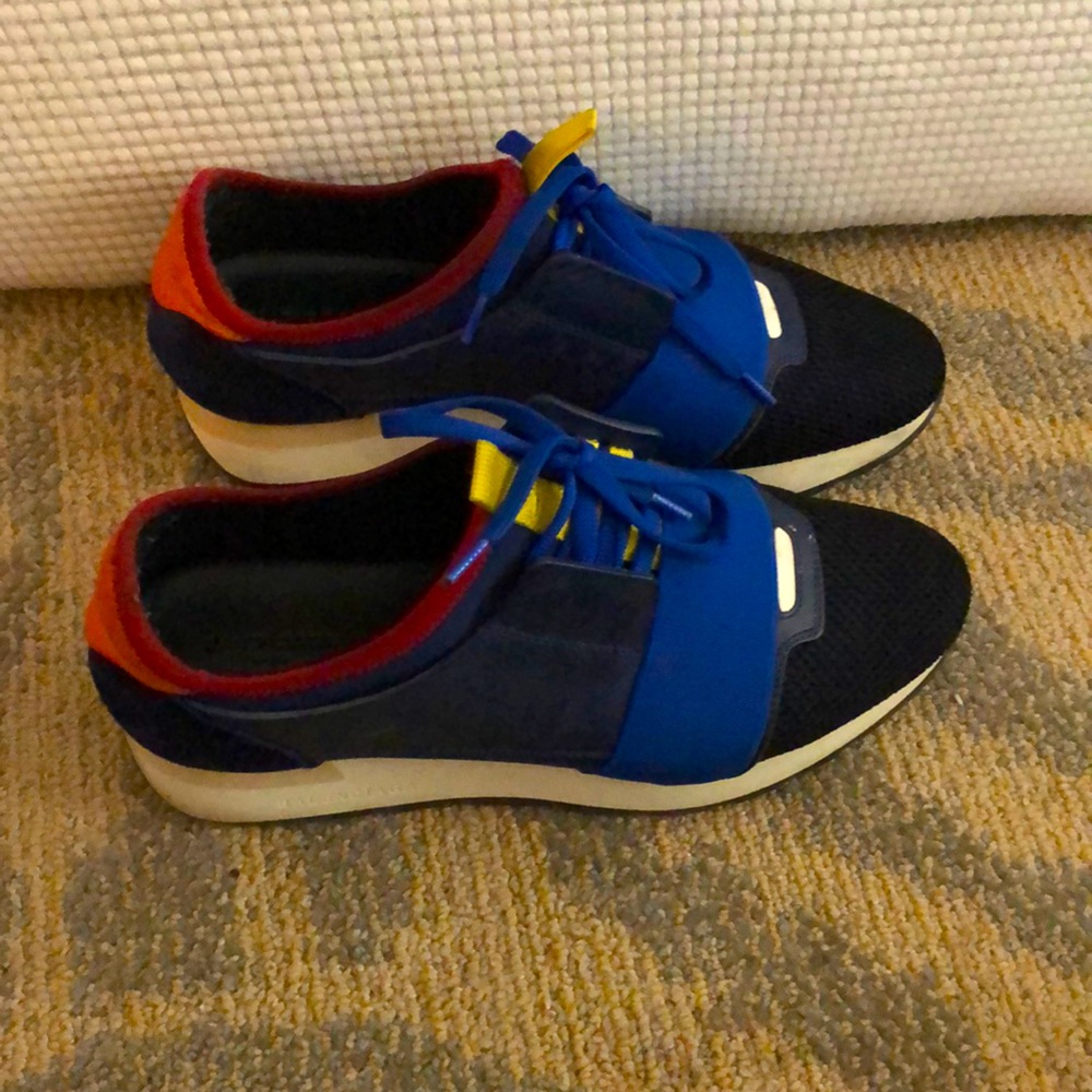 Balenciaga runners
